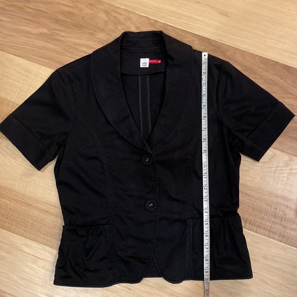 TABLE EIGHT Black Short Sleeved Blazer - Picture 8 of 9